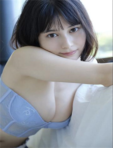 《百变大咖秀第四季-绿巨人丝瓜草莓秋葵八零婚纱摄影》