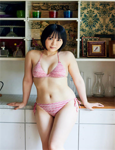 《年轻保姆1韩国-美女裸体视频免费看18禁》