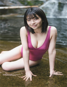 《欧美激情久久久久久久大片-日本一卡二卡三新区》